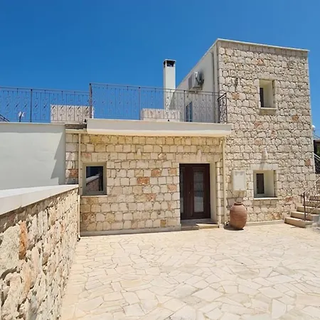 Neo Chorio Town House Villa *